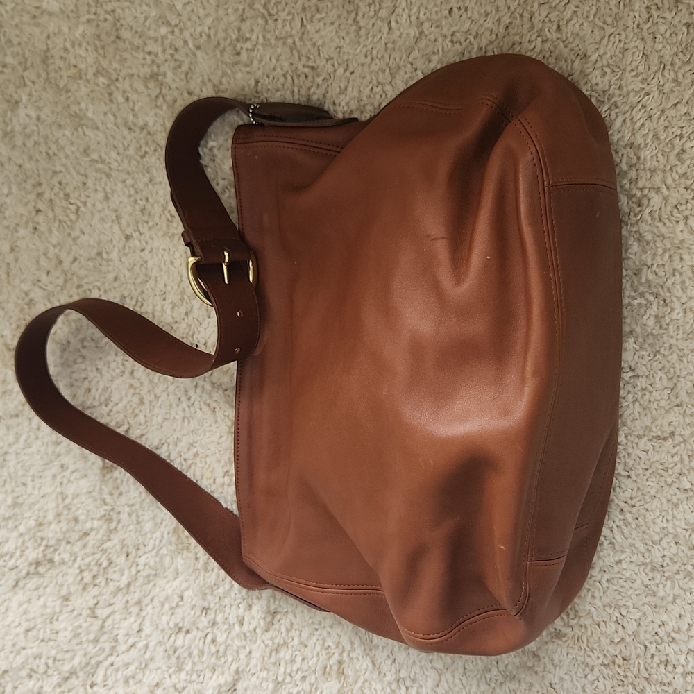 Coach shoulder bag - Picture 2 of 10